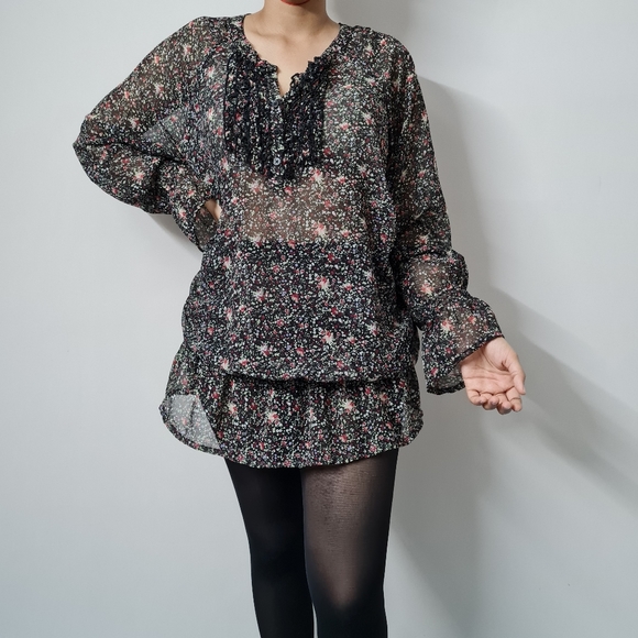 yessica Dresses & Skirts - Georgette floral printed Short dress in black